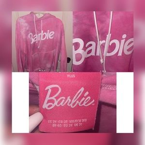 pink “Barbie” sweatshirt from F21!